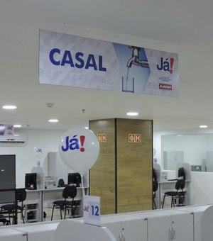 Casal integra prestação de serviços na nova Central Já!, no Centro de Maceió