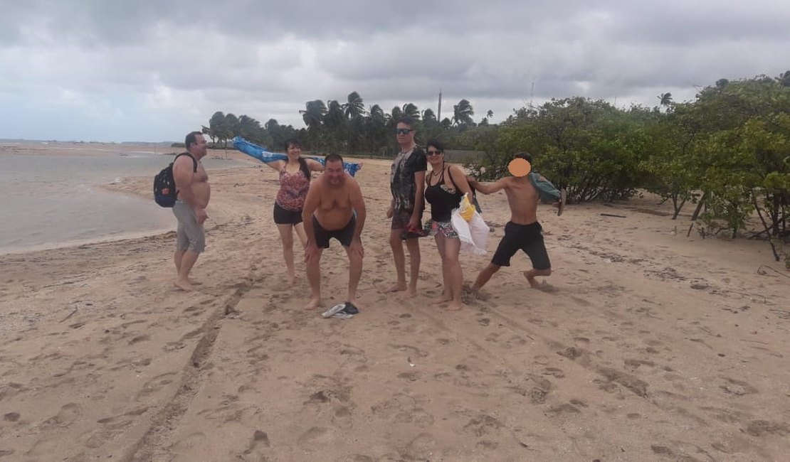 Adolescente flagrado em foto tentando roubar bolsa de turista é detido em Maragogi
