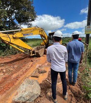 Prefeitura de Arapiraca inicia reconstrução da ponte no povoado Pau d`Arco