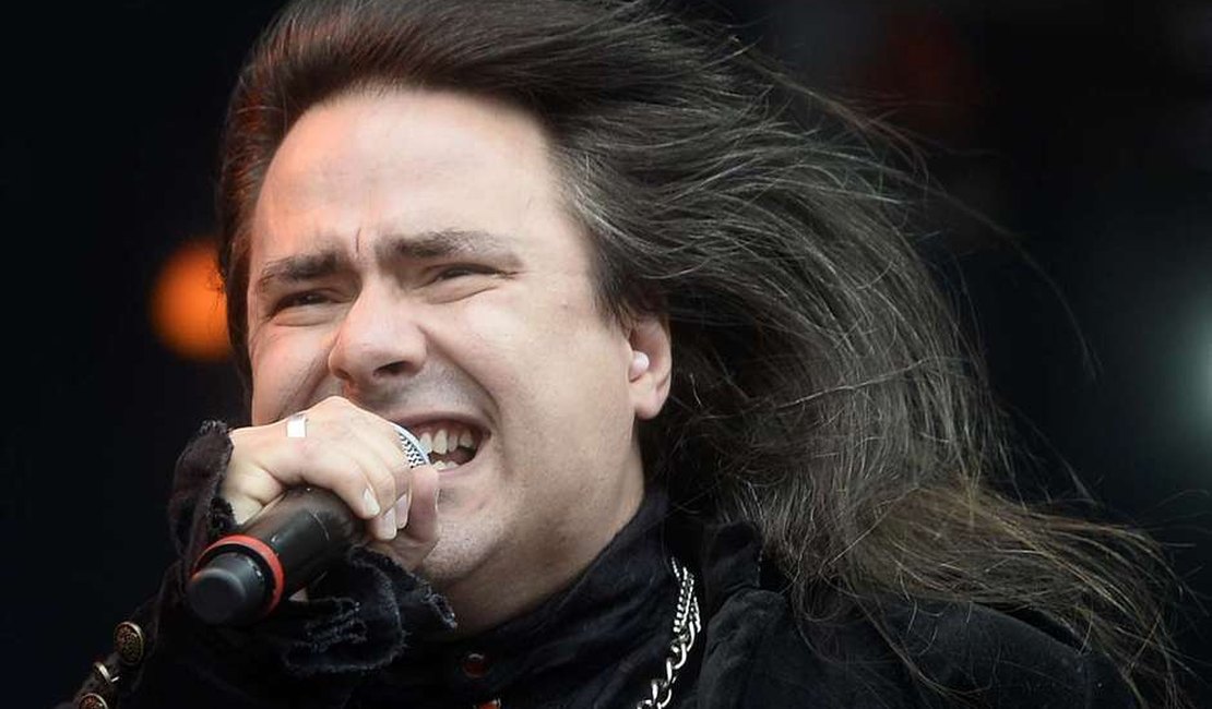 André Matos, das bandas Angra e Shaman, morre aos 47 anos
