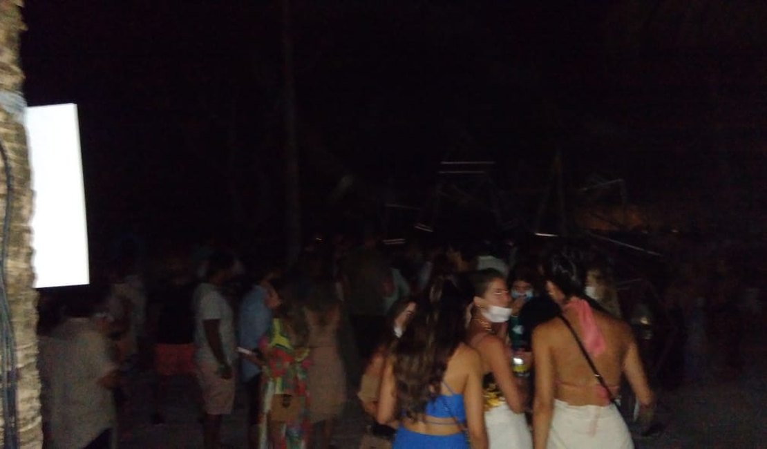 [Vídeo] Homem é detido por provocar aglomeração em festa de aniversário na Barra de São Miguel