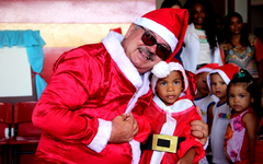 Equipe Lei Seca promove ação solidária e alegra natal de crianças carentes