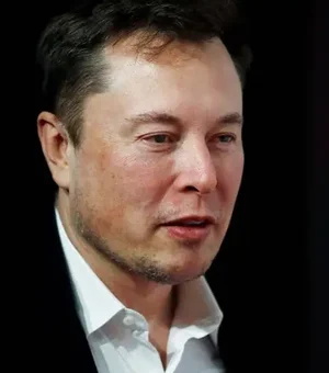 Elon Musk conclui compra do Twitter por US$ 44 bilhões; presidente e diretores já foram demitidos