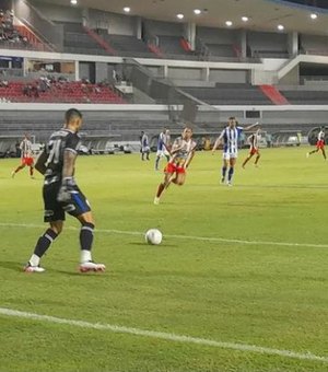 0x0: CSE empata com CSA no estádio Rei Pelé e sobe uma posição no Campeonato Alagoano
