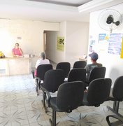 Prefeitura de Porto Calvo ajuda população a fazer cadastro do auxílio emergencial