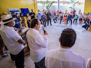 Prefeito Luciano Barbosa entrega CRAS Mangabeiras totalmente revitalizado