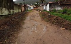 Moradores sofrem com falta de pavimentação