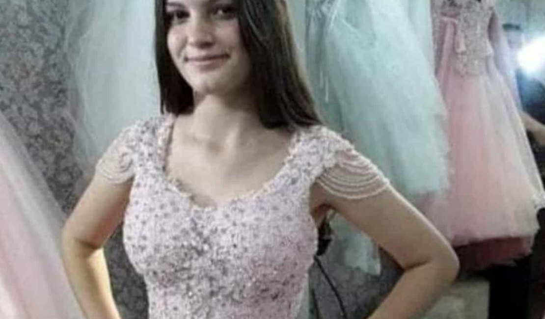 Menina de 14 anos é achada morta com marcas de facadas