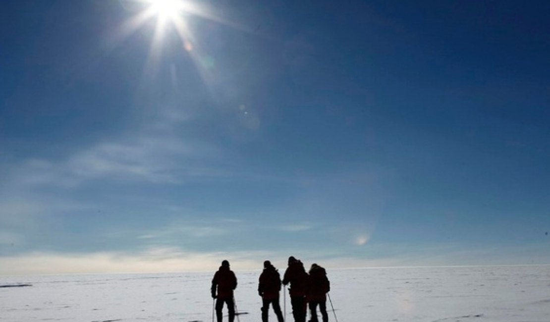 Equipe tenta resgate no Polo Sul sob temperaturas que chegam a - 80°C