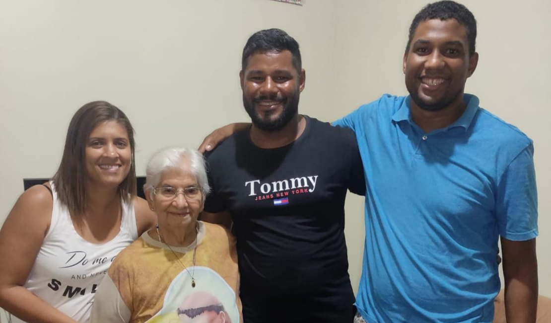 Lutador de judô de Porto Calvo reencontra família após 25 anos