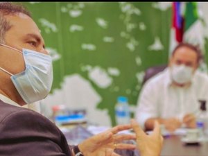 Renan Filho tem reunião com Luciano Barbosa sobre enfrentamento da pandemia e VLT para Arapiraca