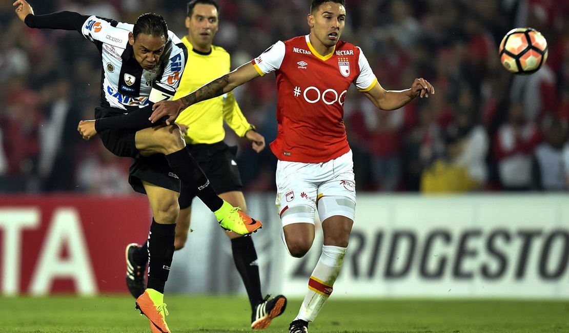 LIBERTADORES: Santos e Atlético-MG tropeçaram nos jogos da terceira rodada