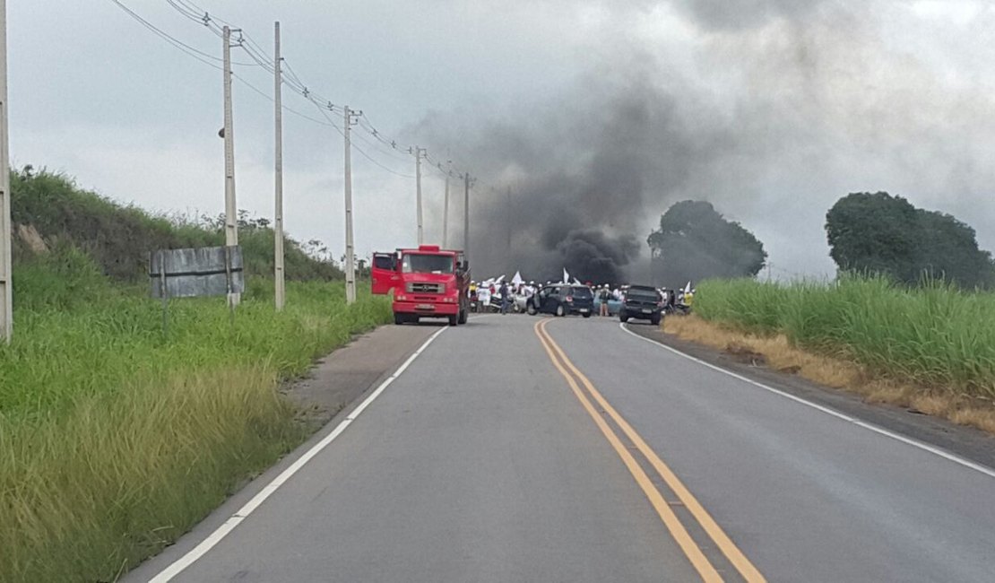 Após bloqueios, manifestantes começam a liberar rodovias em Alagoas