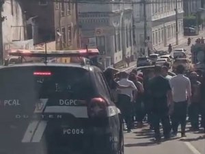 Policiais Civis pedem aumento de piso salarial em protesto realizado nesta sexta-feira (23)