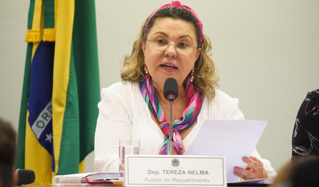 Tereza Nelma quer “lista única” para vítimas da Covid-19 ocuparem UTIs