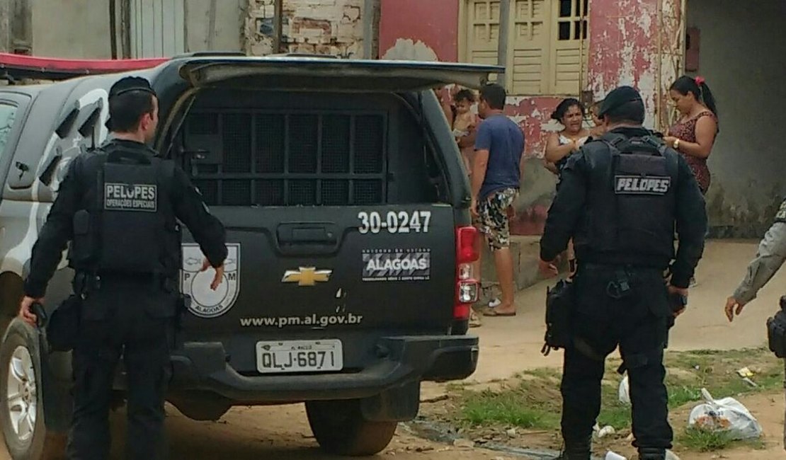 [Vídeo] Após reagir a assalto, policial civil é baleado em troca de tiros com bandidos 