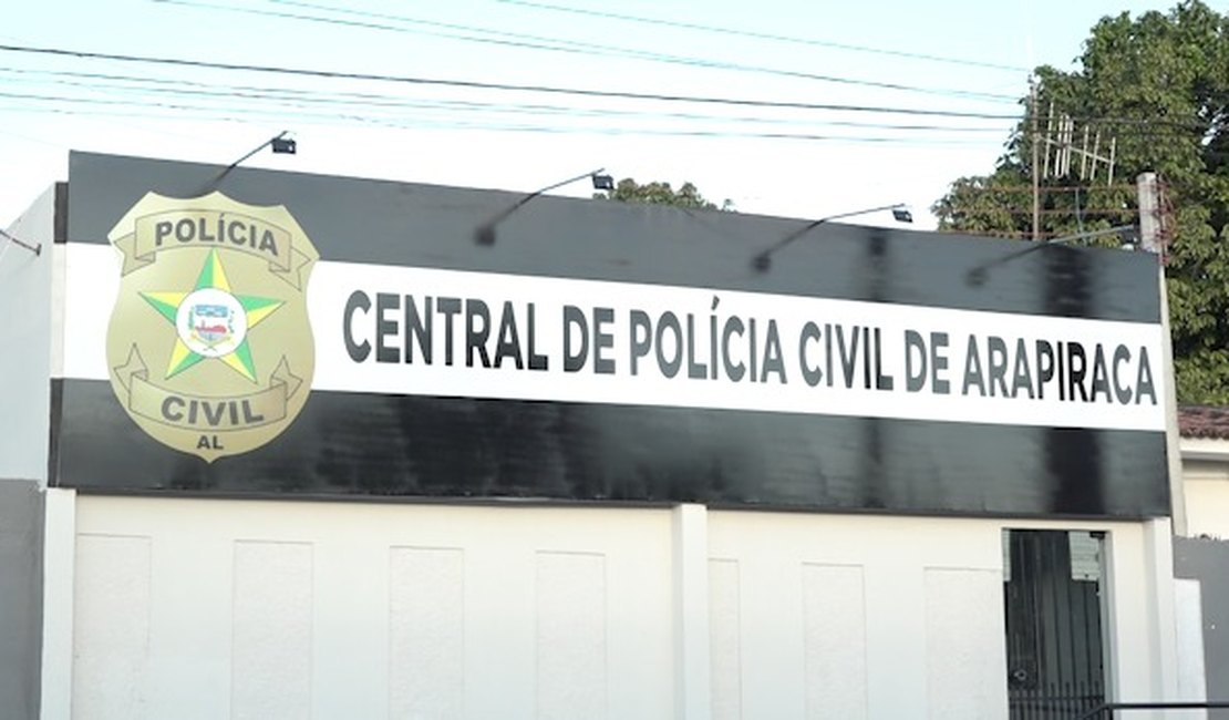 Após denúncia anônima , polícia prende idoso por posse de arma de fogo, em Arapiraca