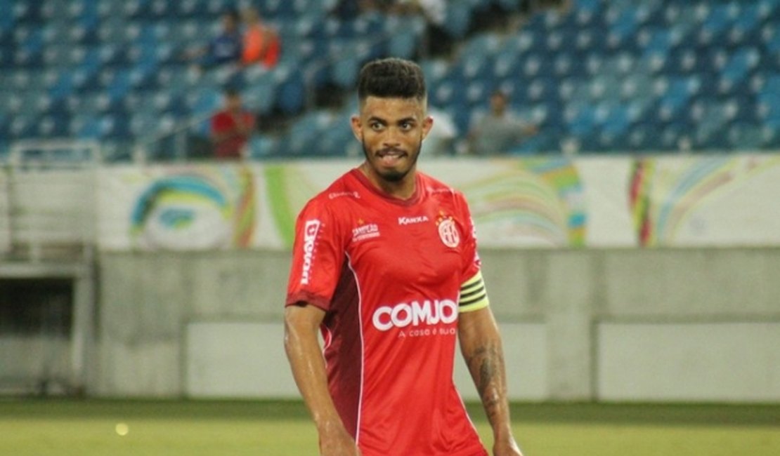 Após cumprir suspensão por doping, Gustavo é liberado para enfrentar o ASA
