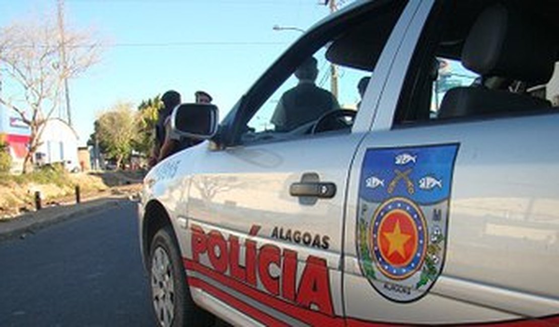 Moto estacionada em frente a Unidade de Saúde em Arapiraca é furtada