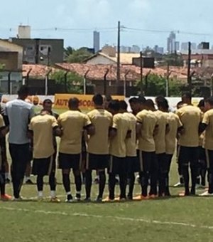 Botafogo PB contrata zagueiro e avalia jogadores para enfrentar o ASA