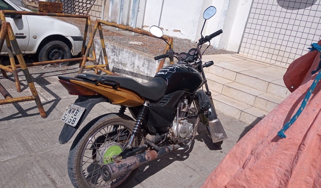 Moto roubada é encontrada; três suspeitos foram presos em Coruripe