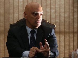 Alexandre de Moraes omite do Senado que mulher advoga no Supremo