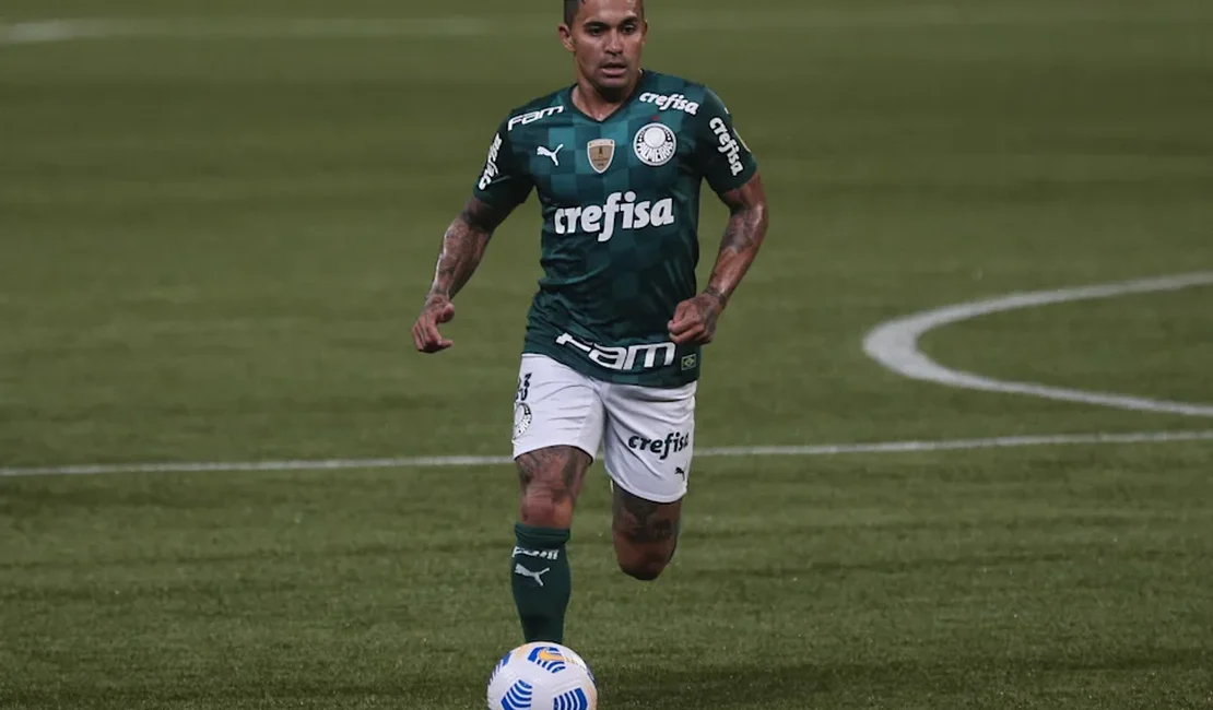 Saiba o que ainda trava a renovação de contrato de Dudu com o Palmeiras