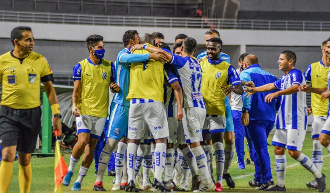 CSA vence o Figueirense e se distancia da zona de rebaixamento