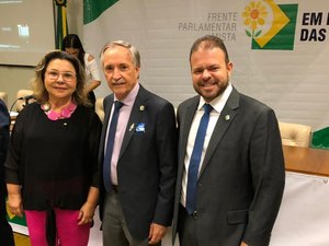 Léo Loureiro participa de Frente Parlamentar em defesa das pessoas com deficiência