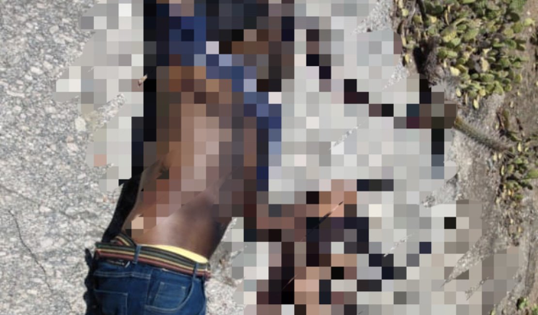 Corpos de dois homens são encontrados em estrada