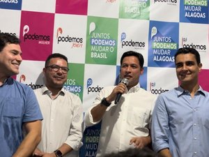 Rodrigo Cunha filia pré-candidatos do PODEMOS em Maceió