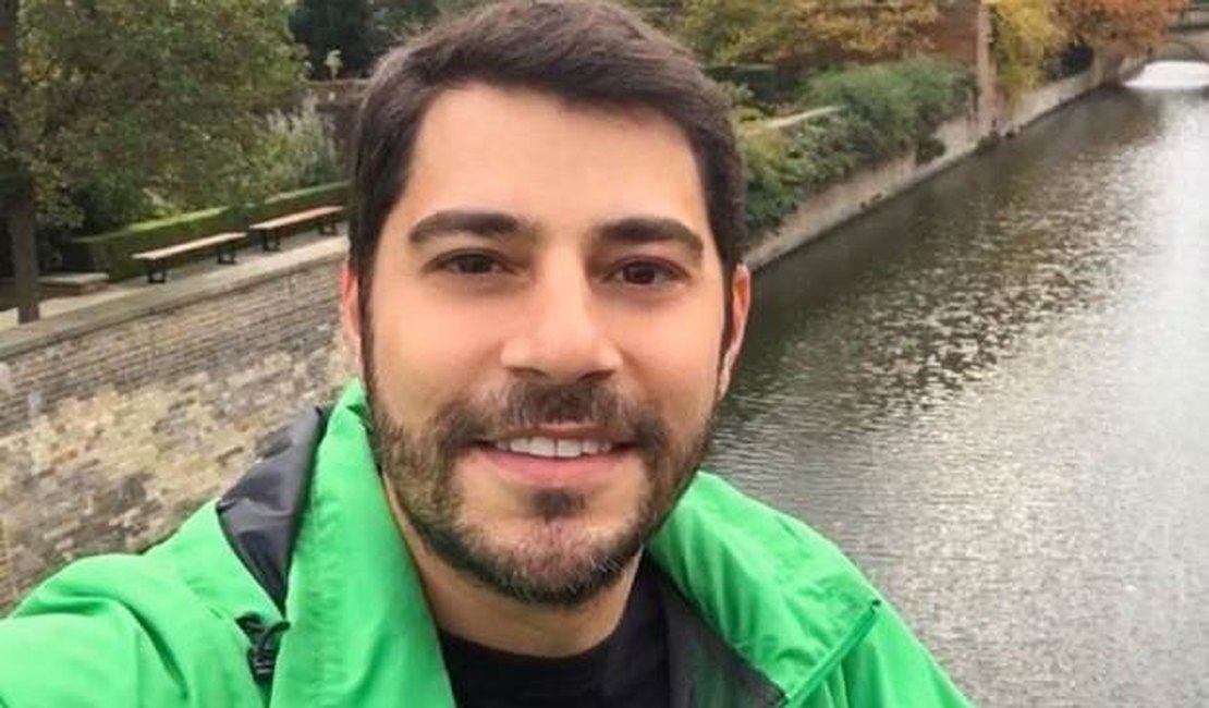 Evaristo faz piada com o dia do trabalho, se arrepende e apaga foto