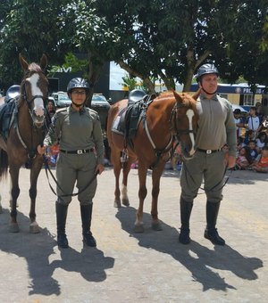 Mais de mil alunos de escolas de Arapiraca já visitaram o 3º BPM em homenagem ao Dia do Soldado