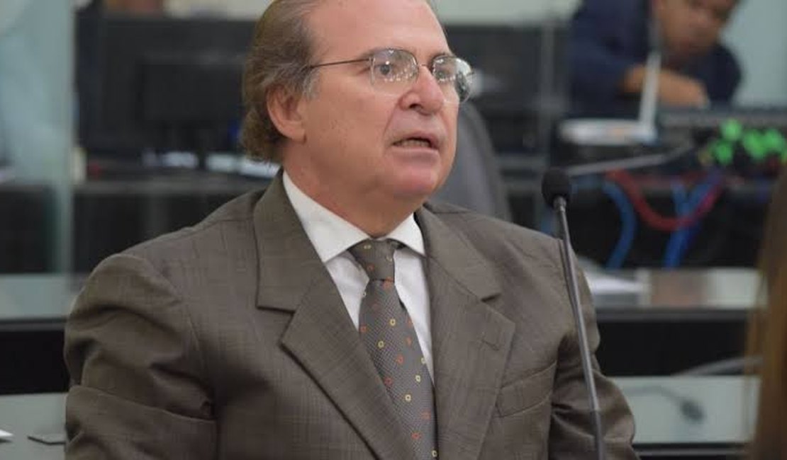 Marcelo Victor rejeita nome de Olavo Calheiros para o Tribunal de Contas; decisão será de Paulo Dantas