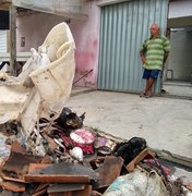 [Vídeo] Pedreiro desempregado tem casa destruída por incêndio e pede ajuda para reconstruí-la em Arapiraca