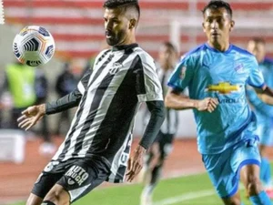 Jael perde pênalti, e Ceará empata com o Bolívar pela Sul-Americana