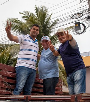 Sérgio Lira e Gabriel Vasconcelos fazem 1º ato de campanha em Maragogi