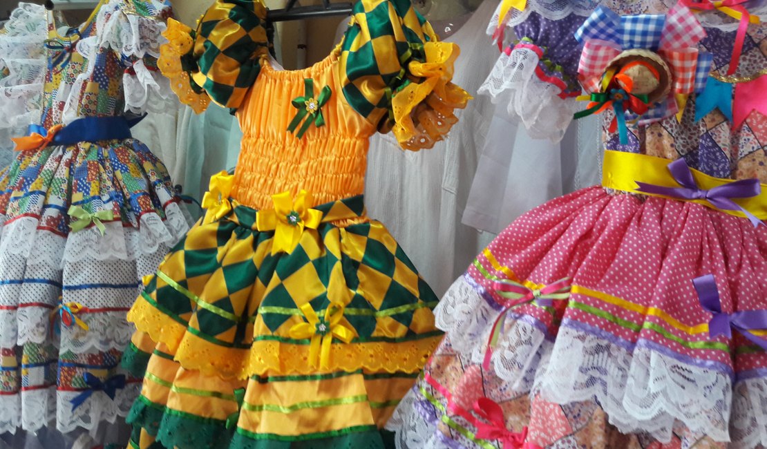 Festas Juninas animam comerciantes do Mercado do Artesanato