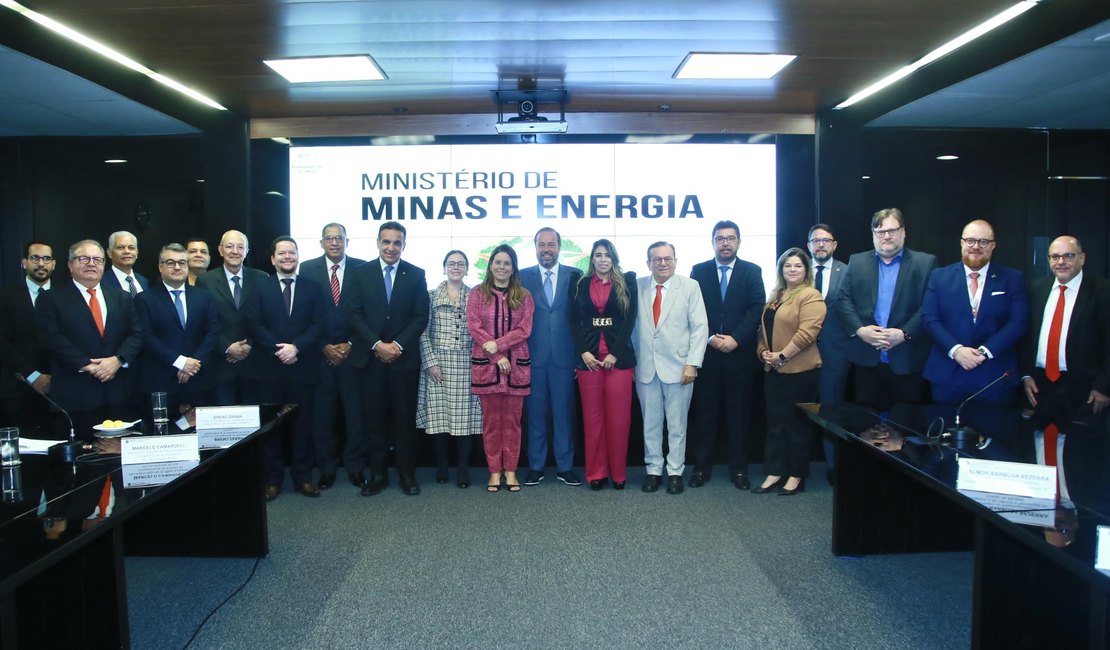 Governo de Alagoas discute matrizes energéticas no Fórum Nacional dos Secretários Estaduais de Minas e Energia em Brasília