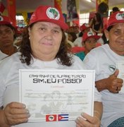 Método cubano de alfabetização forma jovens e adultos em Alagoas