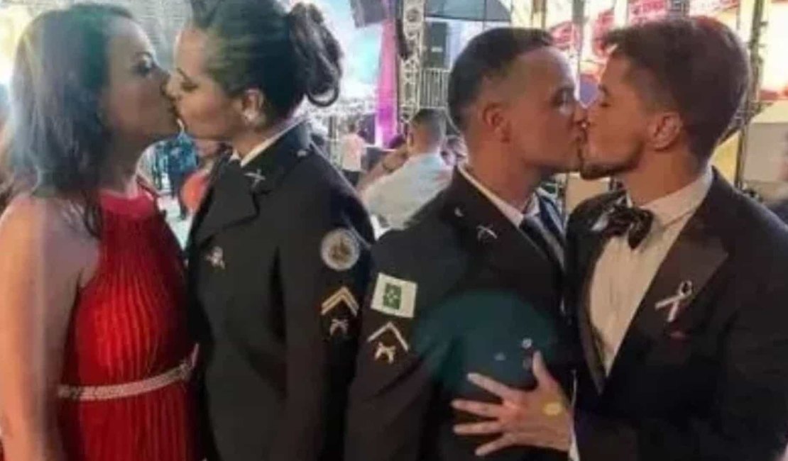 Promotoria vai investigar homofobia após beijos em formatura da PM