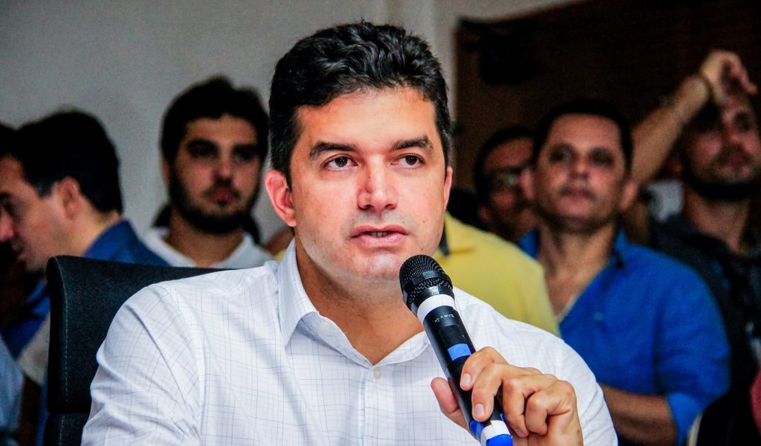 Prefeito Rui Palmeira publica decreto com regras da fase amarela