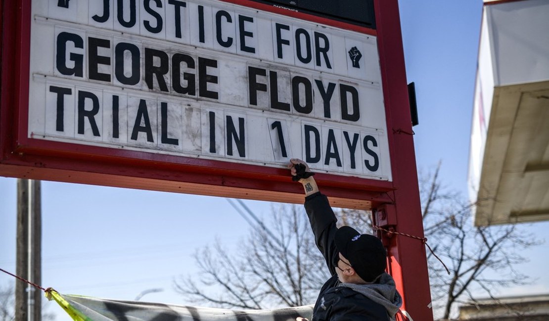 Começa o julgamento de policial acusado da morte de George Floyd