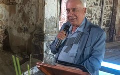 Prefeito Sérgio Lira participou do lançamento do livro sobre Maragogi