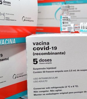 Com a distribuição de mais doses de AstraZeneca, AL começa a imunizar pessoas a partir dos 38 anos