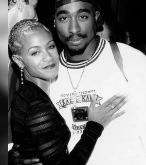 Melhor amiga de Tupac revela poema inédito que recebeu do rapper