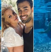 Grávida, Britney Spears mergulha e beija o marido debaixo d'água: 'Melhor exercício para bebês'