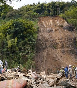 Deslizamento de terra deixa ao menos 14 mortos na Colômbia