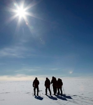 Equipe tenta resgate no Polo Sul sob temperaturas que chegam a - 80°C