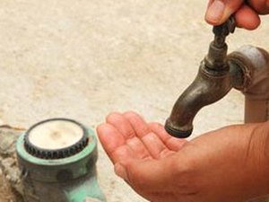 Sufoco: moradores de Igaci estão há 90 dias sem água nas torneiras
